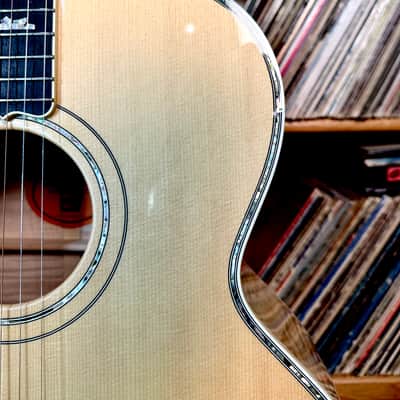 Gibson J-200 1995 - Natural image 4