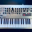 Korg Minilogue 4-Voice Polyphonic Analog Synthesizer