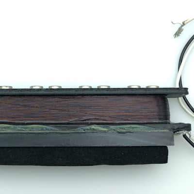 Jazz J-Bass Style Pickup w/Cover & Hardware Black image 3