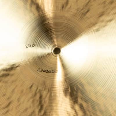 Leon 22" Modern Vintage Swing Crash Ride Cymbal 2210g image 3