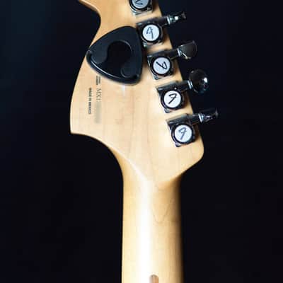 Fender Deluxe Roadhouse Stratocaster 3-Color Sunburst image 5
