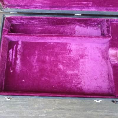 Vintage Early 1970's Gibson Les Paul Custom Electric Guitar Case! Rectangle, Purple Interior! image 10