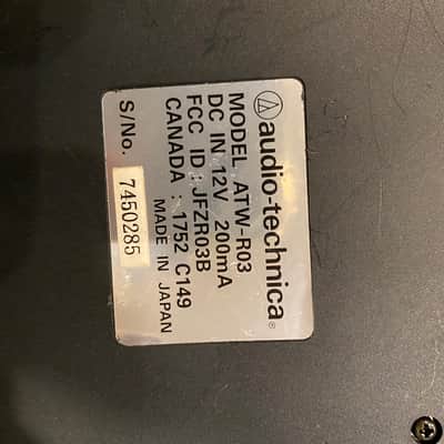 Audio-Technica ATW-R03 & ATW-T22 wireless lead microphone image 6