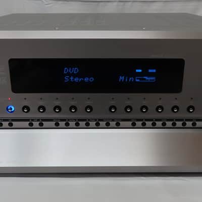 ONKYO Integra AVコントローラー RDC-7 通電確認のみ Integra Research RDC-7 7.1 Channel Home Theater Processor