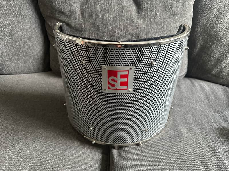 sE Electronics Reflexion Filter Pro 2010s - Silver / Black image 1