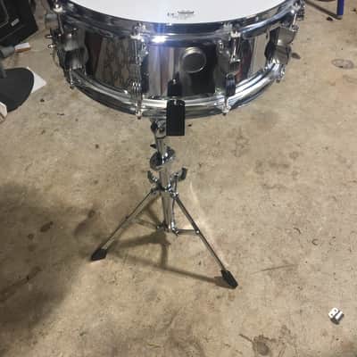 Ludwig Snare Drum Chrome over Steel Black & White Badge image 5