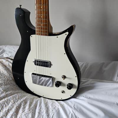 1958 Rickenbacker 425, slab body - Jetglo image 21
