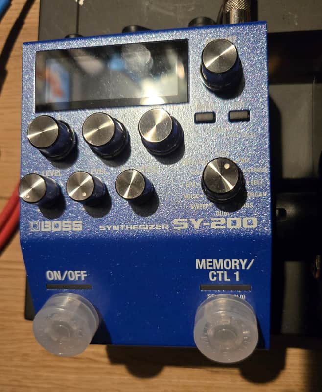Boss SY-200 Synthesizer