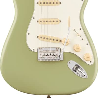 Fender Player II Stratocaster Electric Guitar, Rosewood Fingerboard, Birch Green image 2