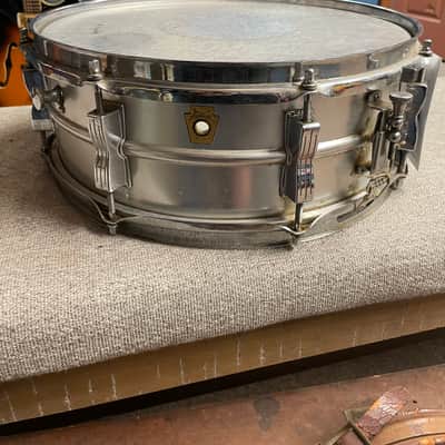 Ludwig No. 404 Acrolite 5x14" 8-Lug Aluminum Snare Drum with Keystone Badge 1963 - 1969 - Matte Aluminum image 1