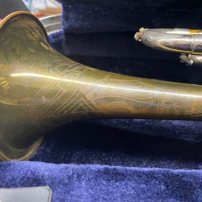 Conn 22B Trumpet Bb 1950's - Brass w/ Case image 7