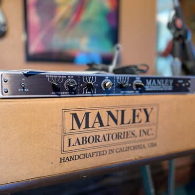 Immagine *New In Box* Manley Labs Mid Frequency “ Pultec Style” Tube Equalizer - 5