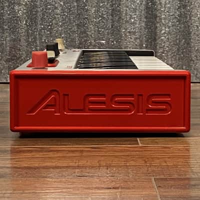 Alesis Micron Analog Modeling 37 Key Synthesizer Red Used image 5