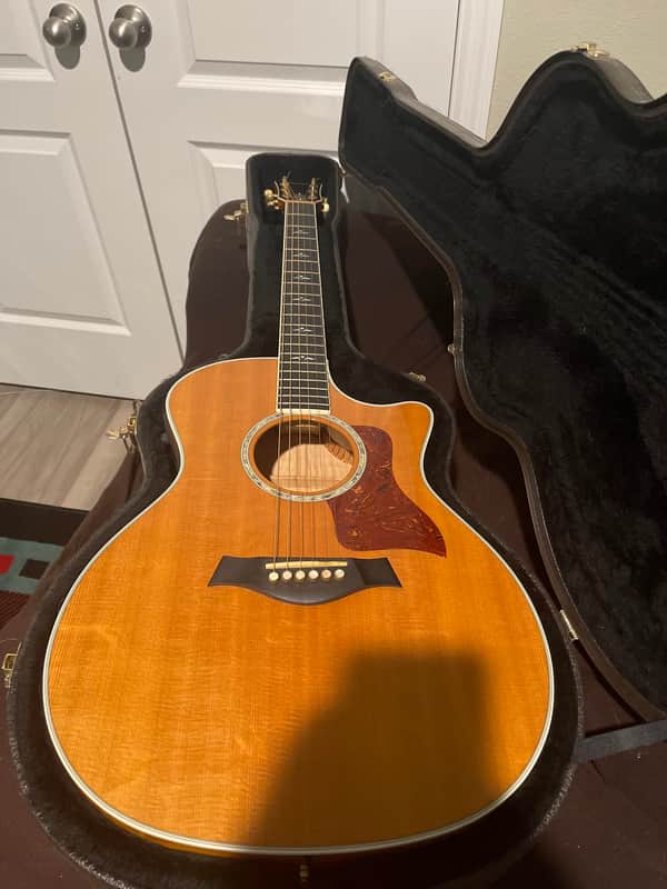 Taylor 614-CE Grand Auditorium with stereo Fishman-Maple image 1