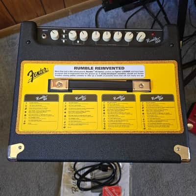 Fender Rumble 100 100-Watt 1x12 Bass Combo 2015 - Present - Black image 2