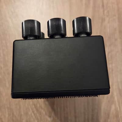 Walrus Audio Julianna Deluxe Chorus / Vibrato Limited Edition - Onyx Series 2023 - Onyx image 5