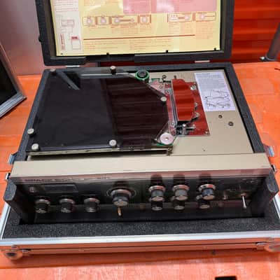 Roland RE-201 Space Echo Tape Delay / Reverb 1974 - 1988 - Black image 9