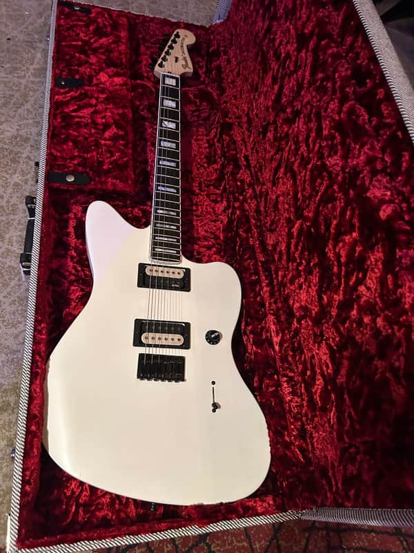Fender Jim Root Jazzmaster V4