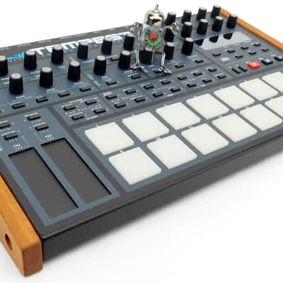 DSI Dave Smith TEMPEST Drum Synthesizer + Neuwertig + Bag + 1 Jahr Garantie