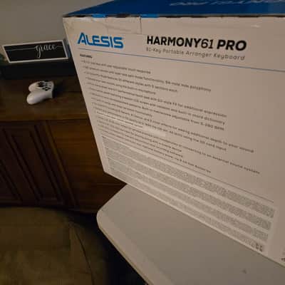 NEW Alesis Harmony 61 Pro 61-Key Portable Keyboard 2022 - Present - Black image 4
