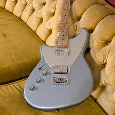 Reverend BILLY CORGAN SIGNATURE Z-ONE – LEFT HANDED 2026 - Metallic Silver Freeze image 10