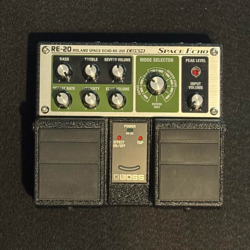 Boss RE-20 Space Echo 2007 - Present - Green image 1