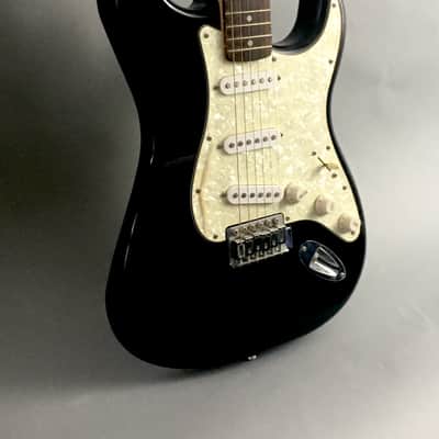 Vintage 100% Original Squier Strat 2003 Gloss Black Natural Relic Stratocaster Aged Pearl Pickguard image 6