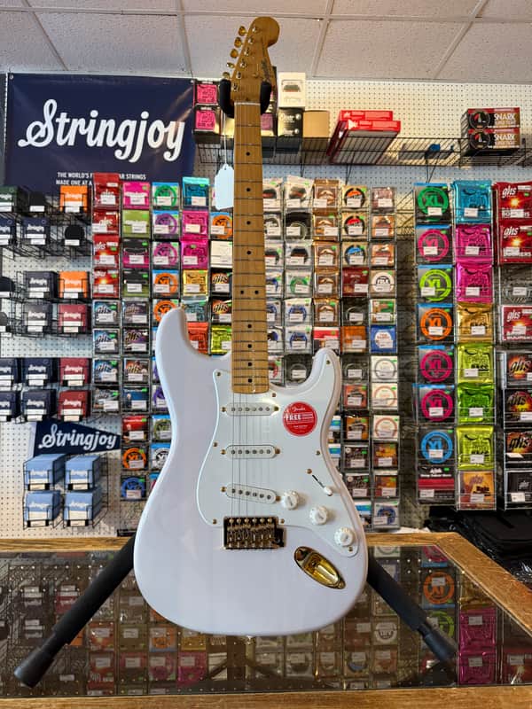 Squier FSR Classic Vibe '50s Stratocaster White Blonde with Gold Hardware image 1