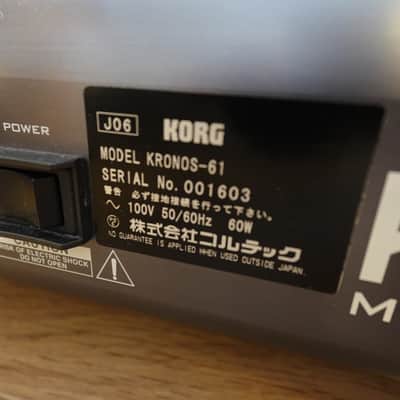 KORG KRONOS 61 black First Generation 2011 Workstation Synthesizer fast ship from japan image 20