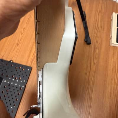 Suhr Pro series S2 - White image 10
