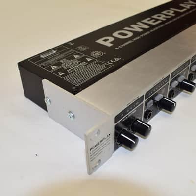 Behringer HA8000 8-Channel Headphone Mixing/Distribution Amplifier image 3