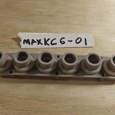 Sequential Circuits Max / Keyboard contact / 6 note size / rubber contacts