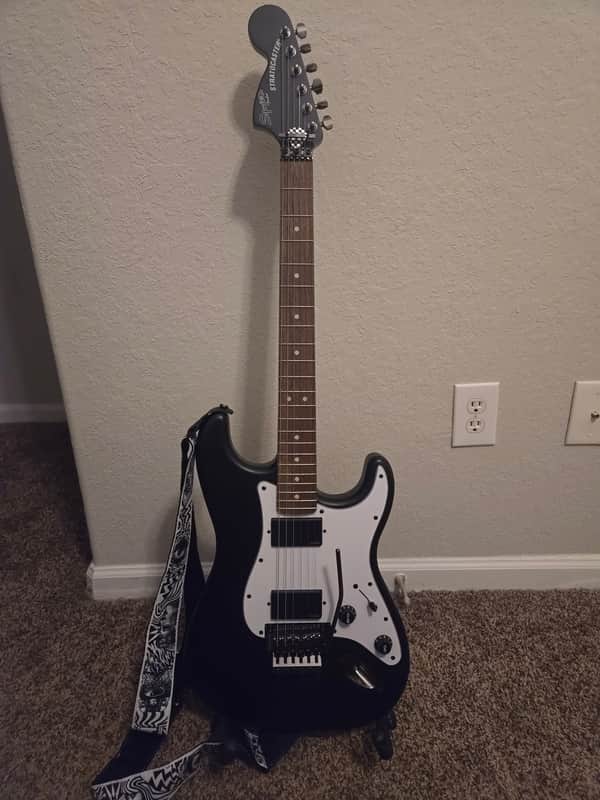 Squier Contemporary Active Stratocaster HH with Floyd Rose | Reverb