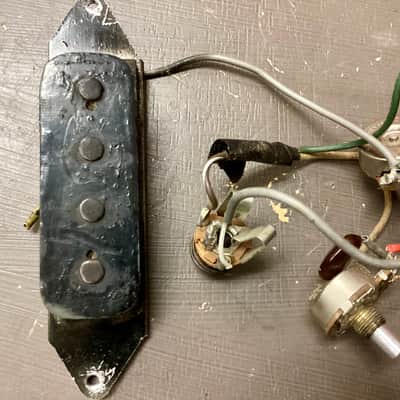 Rickenbacker Bass Bridge pickup 1973 original vintage USA image 2