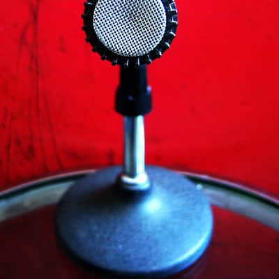 Vintage 1960's Shure 545 / 545S / 545SD Cardioid Dynamic Microphone Low Z w accessories Led Zeppelin image 4