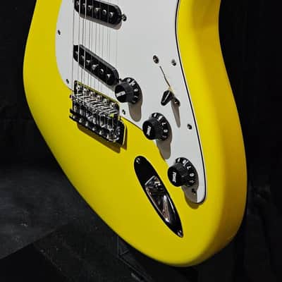 Fender Made in Japan Limited International Color Stratocaster Maple Fingerboard Monaco Yellow 2023 image 7