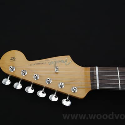 Fender Vintera II '60s Stratocaster with Rosewood Fretboard 2023 - 2026 - Olympic White image 8