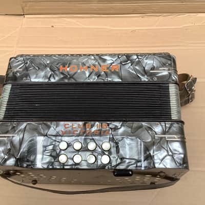 Hohner HOHNER CLUB II B VICTORIA / vintage accordion made in Germany image 9