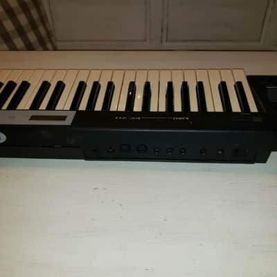 Kawai KC 200 Black