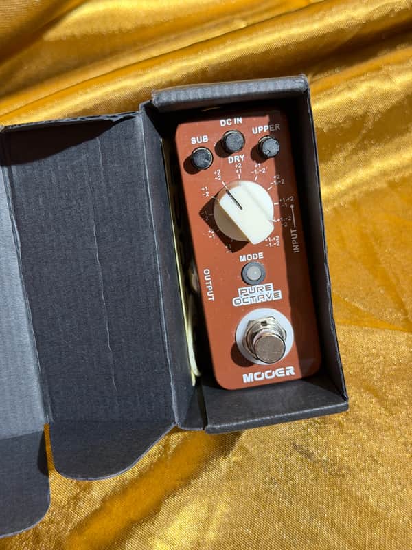Mooer Pure Octave