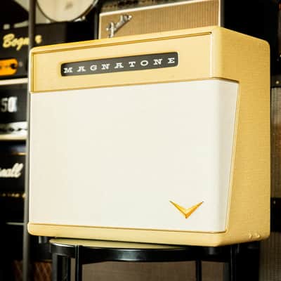 Magnatone Super Fifteen – Cream – 1x12 Tube Combo – USA Made – EL84 – Very Good Condition image 2