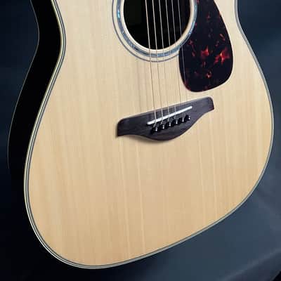 Yamaha FG830 Solid Top Dreadnought Acoustic Guitar Gloss Natural image 3
