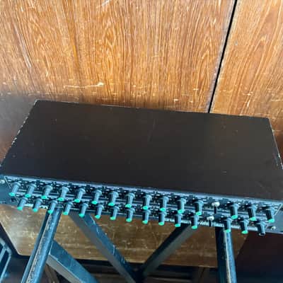 t.c.electronic TC2240 HS PARAMETRIC EQUALIZER/PREAMPLIFIER 2U RACK MOUNT image 9