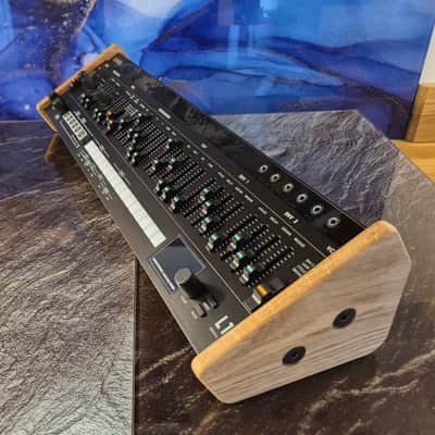 Solid Oak 30° Synth Stand for Donner L1 – Handmade by Synths and Wood UK image 9