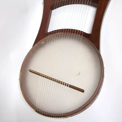 Nevel Harp with Case image 5
