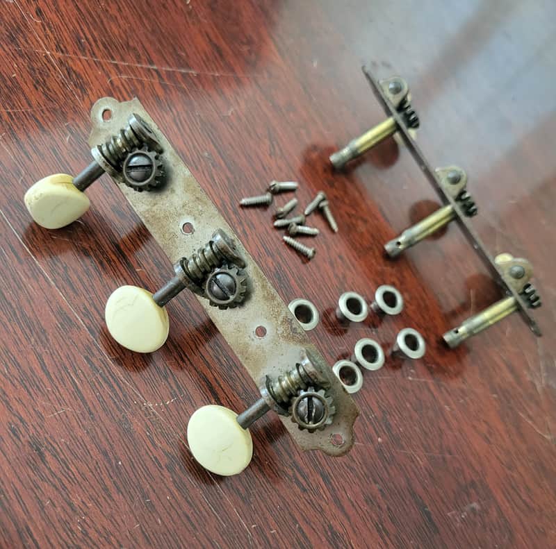1960s Waverly white button tuners 3x3 Great Set!! image 1