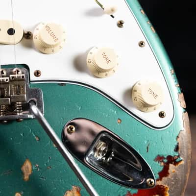 Fender Custom Shop 1965 Stratocaster Super Heavy Relic Electric Guitar - Super Faded Aged Sherwood Green Metallic over 3-Color Sunburst with Hardshell Case image 15