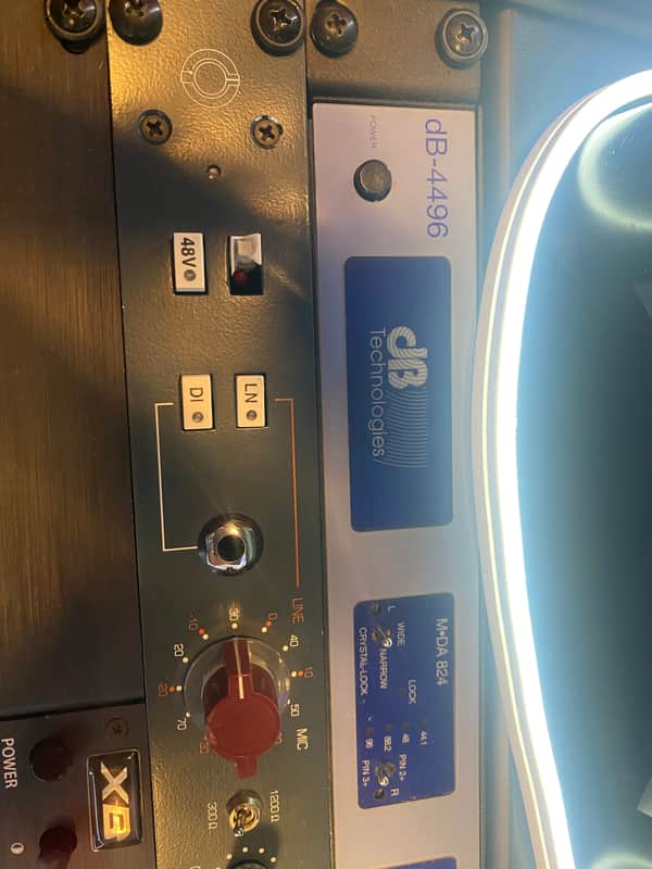 LAVRY . DB-4496 image 1