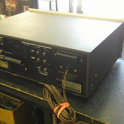 Sony ST-5150 Vintage FM Stereo / FM-AM Tuner image 5