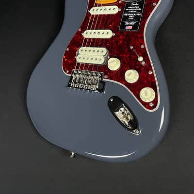 Fender American Professional Classic Stratocaster - HSS, Faded Black image 1